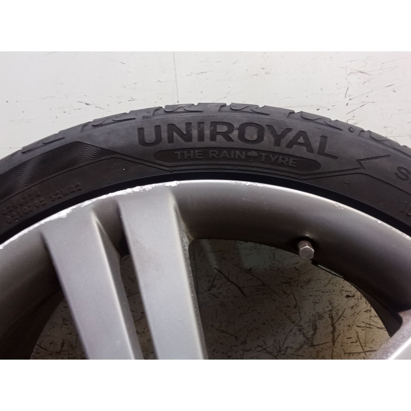 Recambio de juego llantas para seat leon (1p1) 2.0 tdi referencia OEM IAM  225/40 R18 92Y VER FOTOS