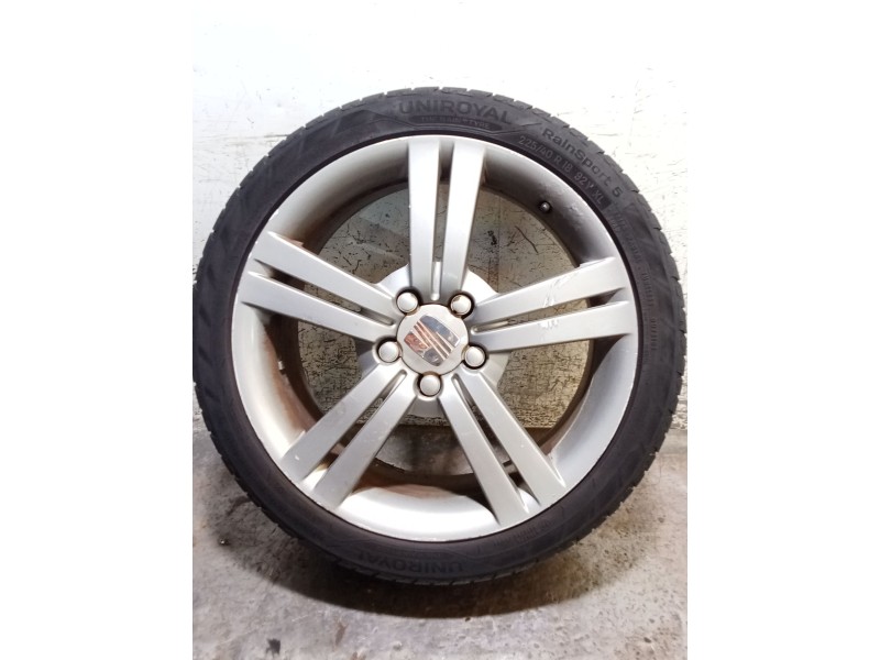 Recambio de juego llantas para seat leon (1p1) 2.0 tdi referencia OEM IAM  225/40 R18 92Y VER FOTOS