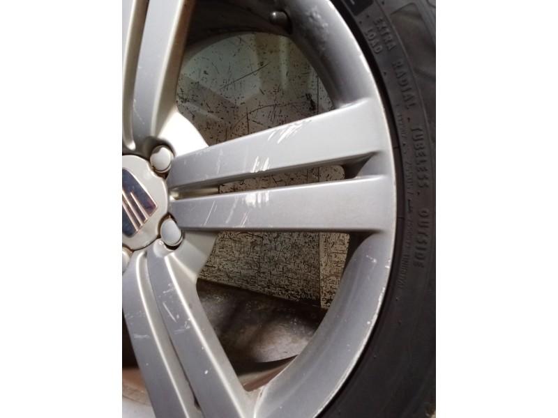 Recambio de juego llantas para seat leon (1p1) 2.0 tdi referencia OEM IAM  225/40 R18 92Y VER FOTOS