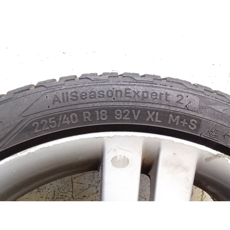 Recambio de juego llantas para seat leon (1p1) 2.0 tdi referencia OEM IAM  225/40 R18 92Y VER FOTOS