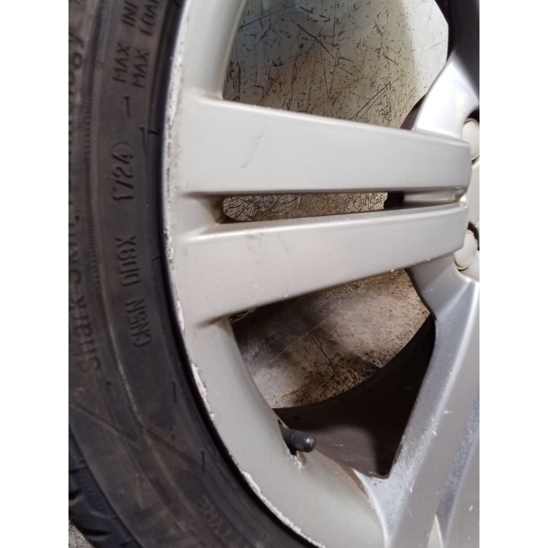 Recambio de juego llantas para seat leon (1p1) 2.0 tdi referencia OEM IAM  225/40 R18 92Y VER FOTOS