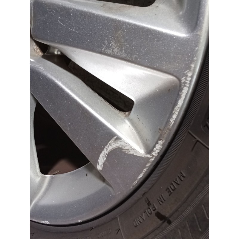 Recambio de juego llantas para peugeot 308 ii (lb_, lp_, lw_, lh_, l3_) 1.6 hdi 100 referencia OEM IAM  205/55 R16 VER FOTOS