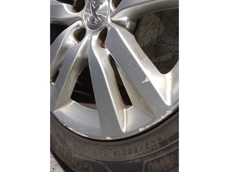 Recambio de juego llantas para peugeot 308 ii (lb_, lp_, lw_, lh_, l3_) 1.6 hdi 100 referencia OEM IAM  205/55 R16 VER FOTOS