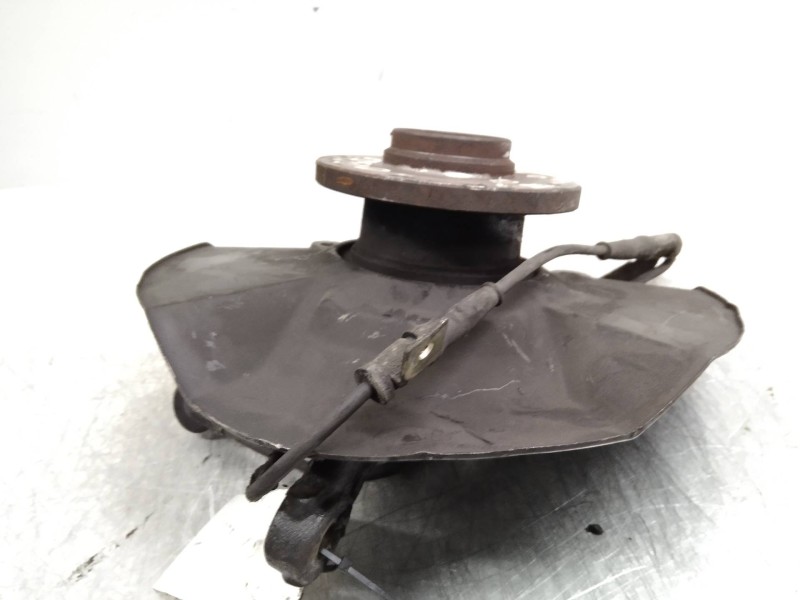 Recambio de mangueta delantera derecha para opel agila 1.2 16v cat (z 12 xe / lw4) referencia OEM IAM   