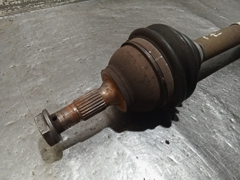 Recambio de transmision delantera izquierda para peugeot partner furgoneta/monovolumen 1.6 hdi / bluehdi 75 referencia OEM IAM 9