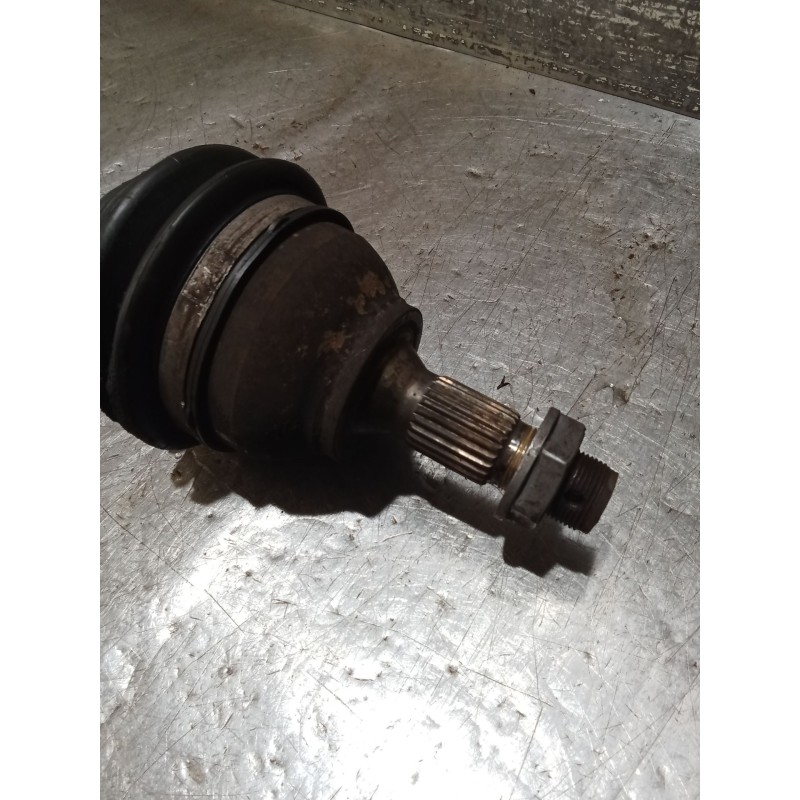 Recambio de transmision delantera derecha para peugeot partner furgoneta/monovolumen 1.6 hdi / bluehdi 75 referencia OEM IAM 966