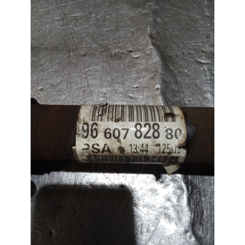 Recambio de transmision delantera derecha para peugeot partner furgoneta/monovolumen 1.6 hdi / bluehdi 75 referencia OEM IAM 966