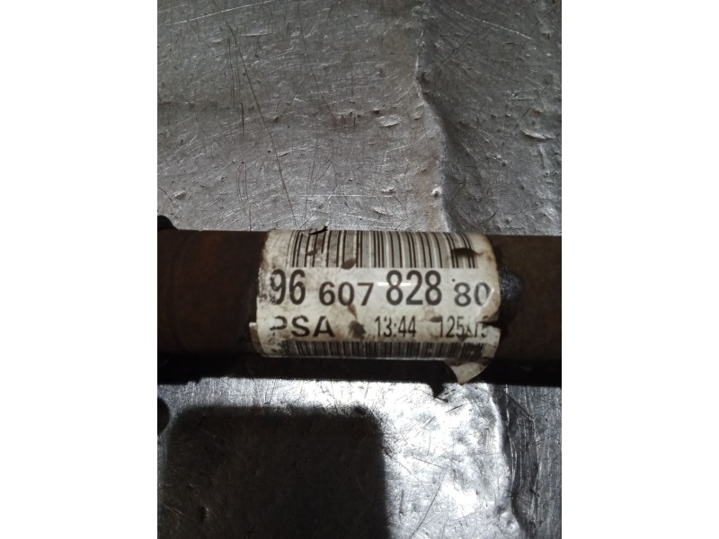Recambio de transmision delantera derecha para peugeot partner furgoneta/monovolumen 1.6 hdi / bluehdi 75 referencia OEM IAM 966