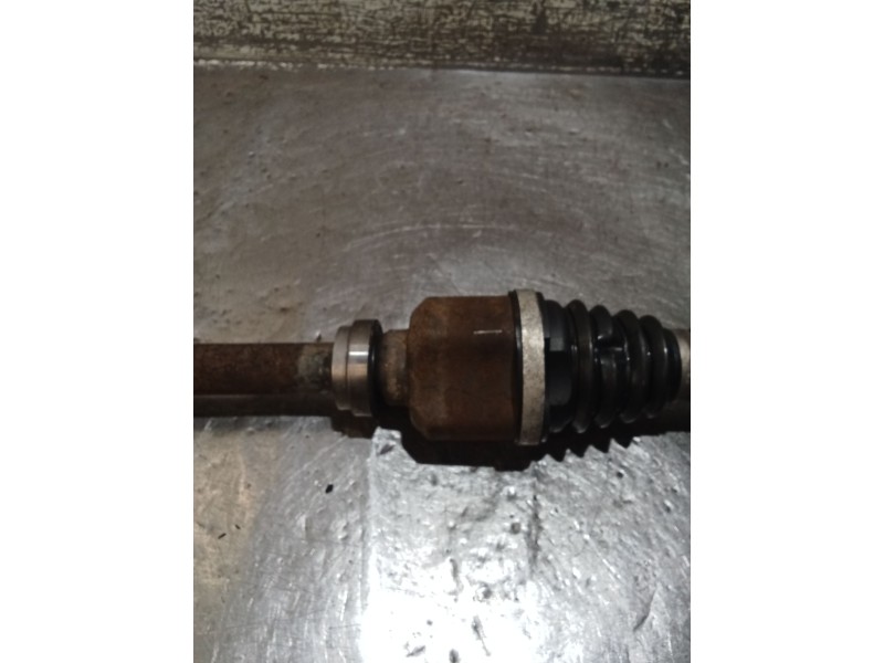 Recambio de transmision delantera derecha para peugeot partner furgoneta/monovolumen 1.6 hdi / bluehdi 75 referencia OEM IAM 966