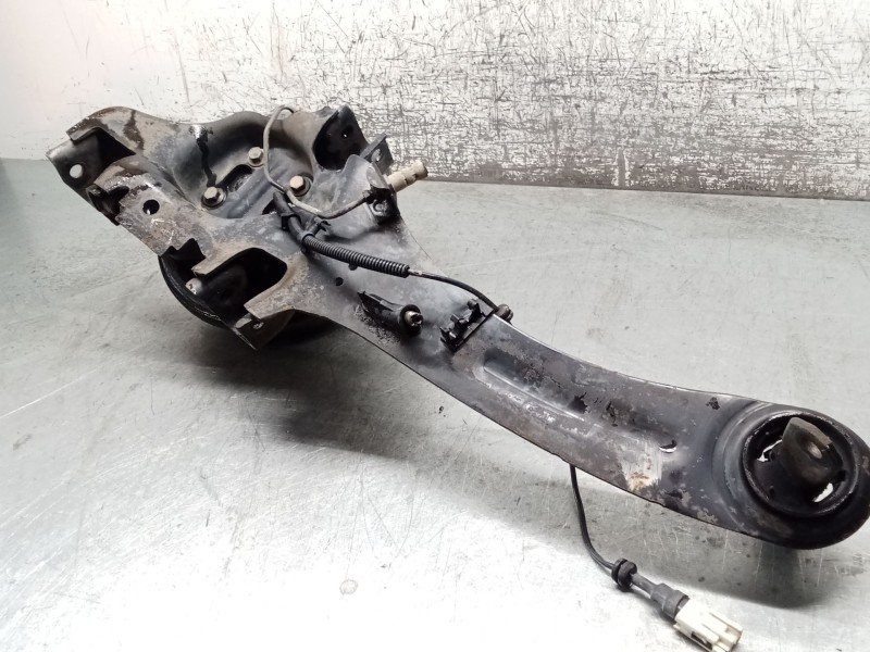 Recambio de mangueta trasera izquierda para ford focus i sedán (dfw) 1.8 turbo di / tddi referencia OEM IAM 98AG5A969AK  98