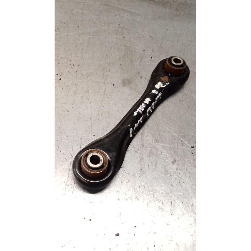 Recambio de brazo suspension inferior trasero izquierdo para ford focus i sedán (dfw) 1.8 turbo di / tddi referencia OEM IAM  AN