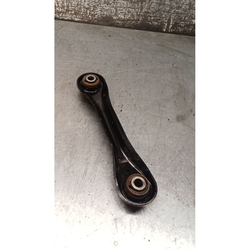Recambio de brazo suspension inferior trasero izquierdo para ford focus i sedán (dfw) 1.8 turbo di / tddi referencia OEM IAM  AN