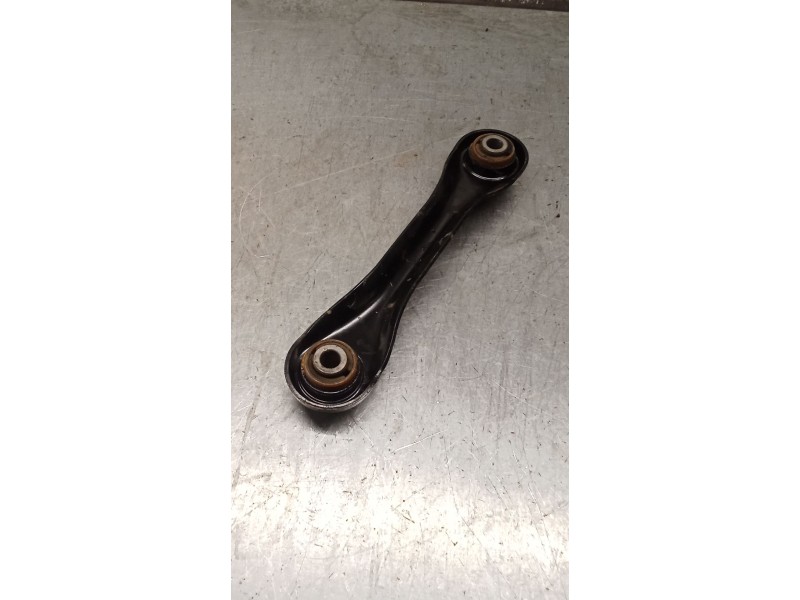 Recambio de brazo suspension inferior trasero derecho para ford focus i sedán (dfw) 1.8 turbo di / tddi referencia OEM IAM  ANTE
