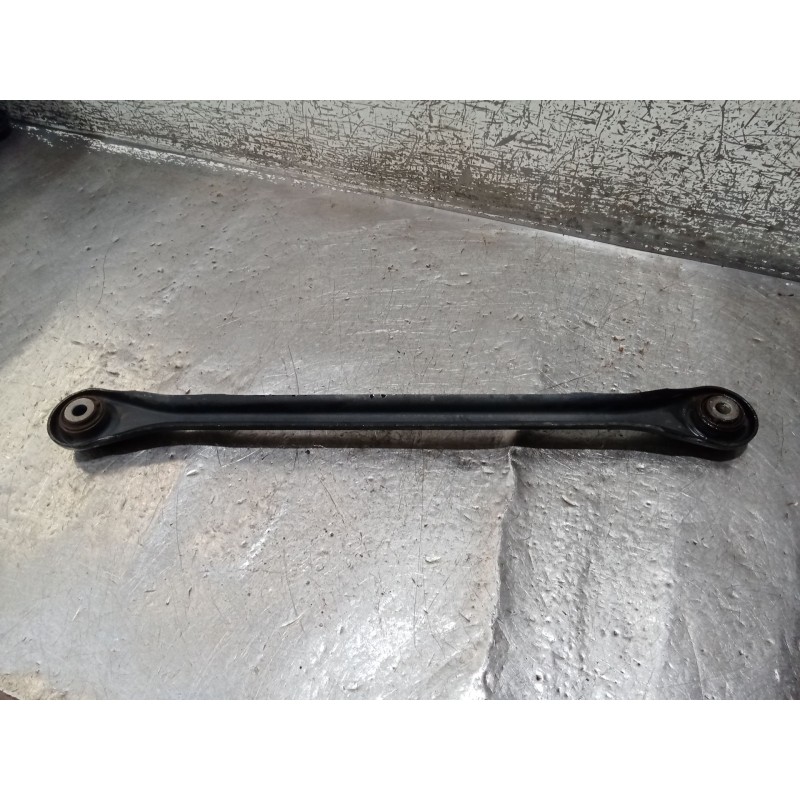 Recambio de brazo suspension inferior trasero izquierdo para ford mondeo iii sedán (b4y) 2.0 tdci referencia OEM IAM  01 ANTERIO