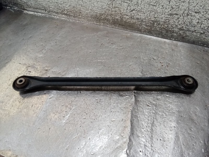 Recambio de brazo suspension inferior trasero izquierdo para ford mondeo iii sedán (b4y) 2.0 tdci referencia OEM IAM  01 ANTERIO