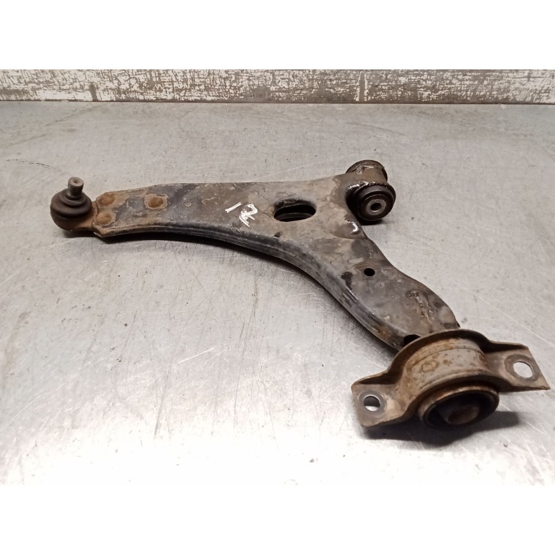 Recambio de brazo suspension inferior delantero izquierdo para ford focus i sedán (dfw) 1.8 turbo di / tddi referencia OEM IAM  