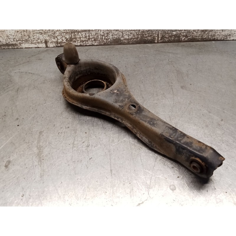Recambio de brazo suspension inferior trasero izquierdo para ford focus i sedán (dfw) 1.8 turbo di / tddi referencia OEM IAM   9