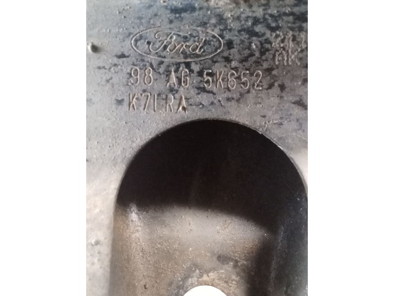 Recambio de brazo suspension inferior trasero izquierdo para ford focus i sedán (dfw) 1.8 turbo di / tddi referencia OEM IAM   9