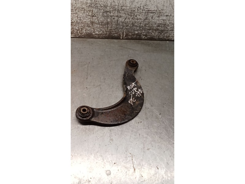Recambio de brazo suspension superior trasero derecho para ford focus i sedán (dfw) 1.8 turbo di / tddi referencia OEM IAM 96AG5