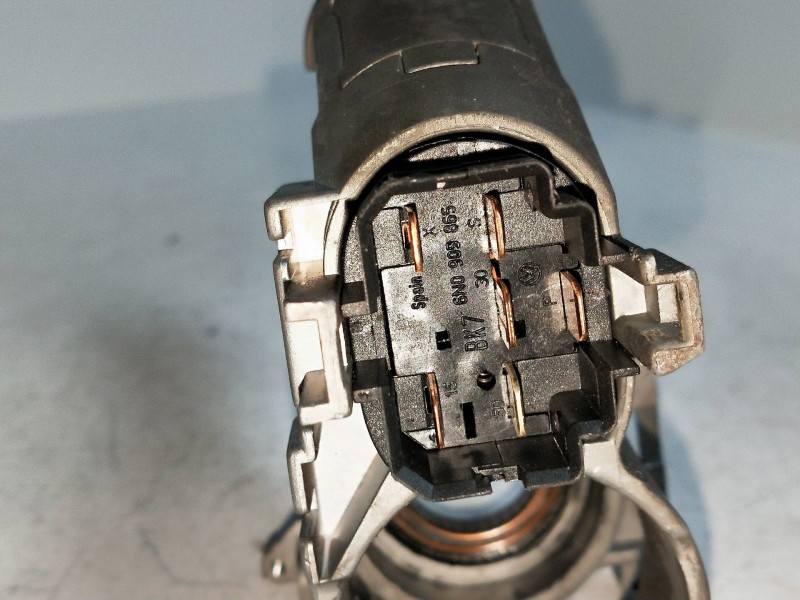 Recambio de conmutador de arranque para volkswagen passat berlina (312) 2.0 referencia OEM IAM 357905851  