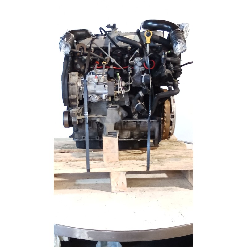 Recambio de motor completo para ford focus i sedán (dfw) 1.8 turbo di / tddi referencia OEM IAM C9DC BOSCH XD00438