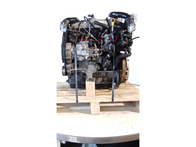 Recambio de motor completo para ford focus i sedán (dfw) 1.8 turbo di / tddi referencia OEM IAM C9DC BOSCH XD00438