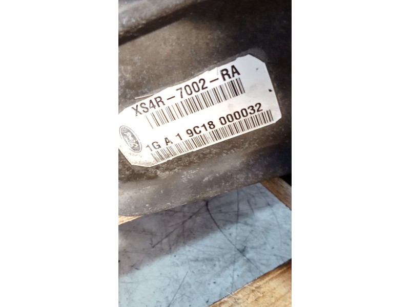 Recambio de caja cambios para ford focus i sedán (dfw) 1.8 turbo di / tddi referencia OEM IAM XS4R 7002 RA 5V 1GA1 9C18 000032