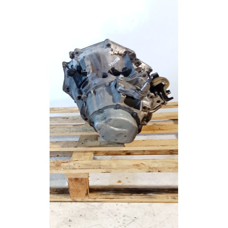 Recambio de caja cambios para peugeot partner furgoneta/monovolumen 1.6 hdi / bluehdi 75 referencia OEM IAM 20DP33 5V 8181981 B