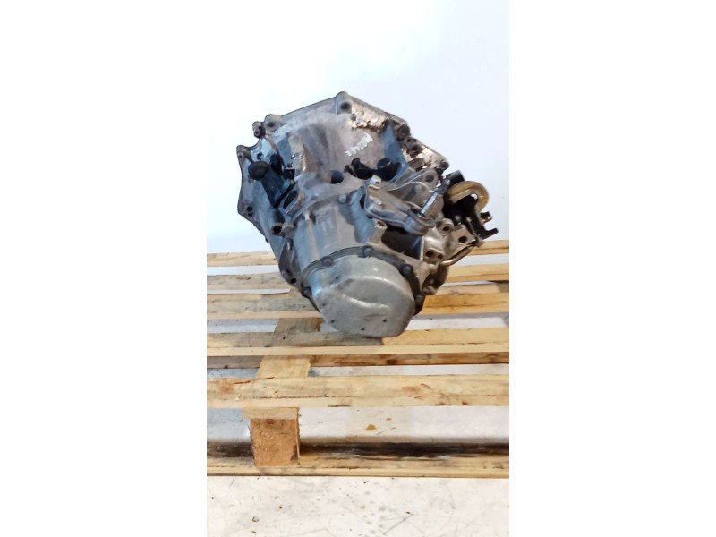 Recambio de caja cambios para peugeot partner furgoneta/monovolumen 1.6 hdi / bluehdi 75 referencia OEM IAM 20DP33 5V 8181981 B