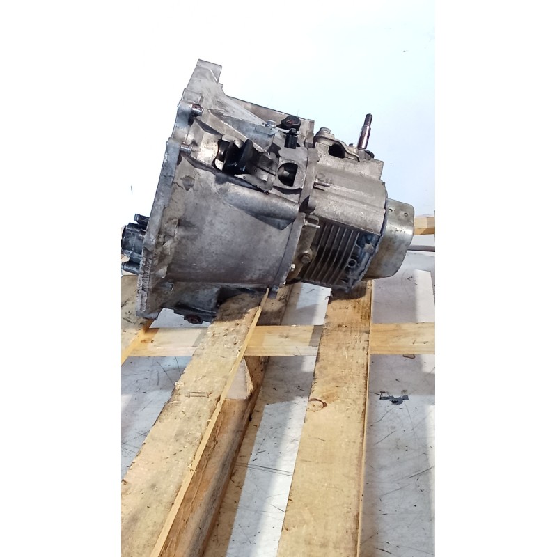 Recambio de caja cambios para peugeot partner furgoneta/monovolumen 1.6 hdi / bluehdi 75 referencia OEM IAM 20DP33 5V 8181981 B