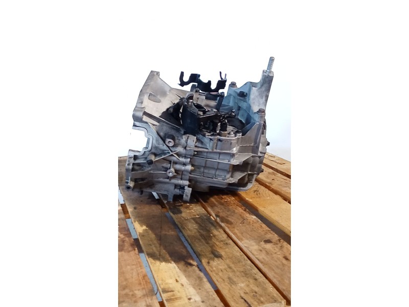 Recambio de caja cambios para ford mondeo iii sedán (b4y) 2.0 tdci referencia OEM IAM 3S7R 7002 CD 5V T1GA1 031103 094937