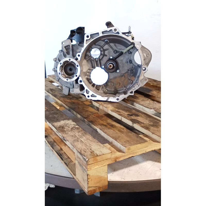 Recambio de caja cambios para volkswagen t-roc (a11, d11) 2.0 tdi scr referencia OEM IAM VCN 6V 050724 64 FM6C9008 0145