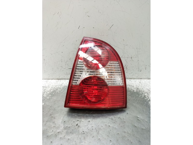 Recambio de piloto trasero derecho para volkswagen passat b5.5 (3b3) 1.9 tdi referencia OEM IAM   
