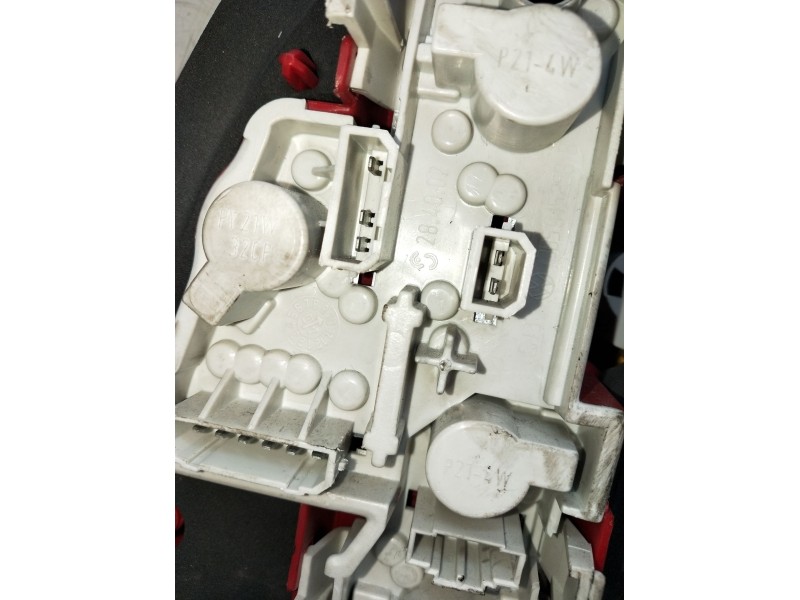 Recambio de piloto trasero derecho para volkswagen passat b5.5 (3b3) 1.9 tdi referencia OEM IAM   