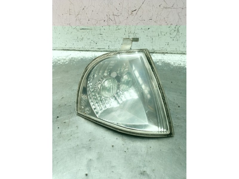 Recambio de piloto delantero derecho para skoda octavia i (1u2) 1.9 tdi referencia OEM IAM   2000