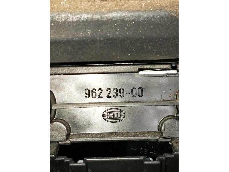 Recambio de piloto trasero izquierdo para seat ibiza ii (6k1) 1.4 i referencia OEM IAM 96223900  1993
