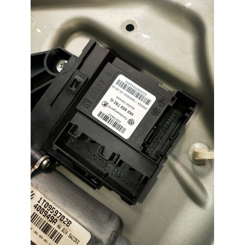 Recambio de elevalunas delantero derecho para skoda octavia ii (1z3) 1.9 tdi referencia OEM IAM 1K0959792 5P 2004