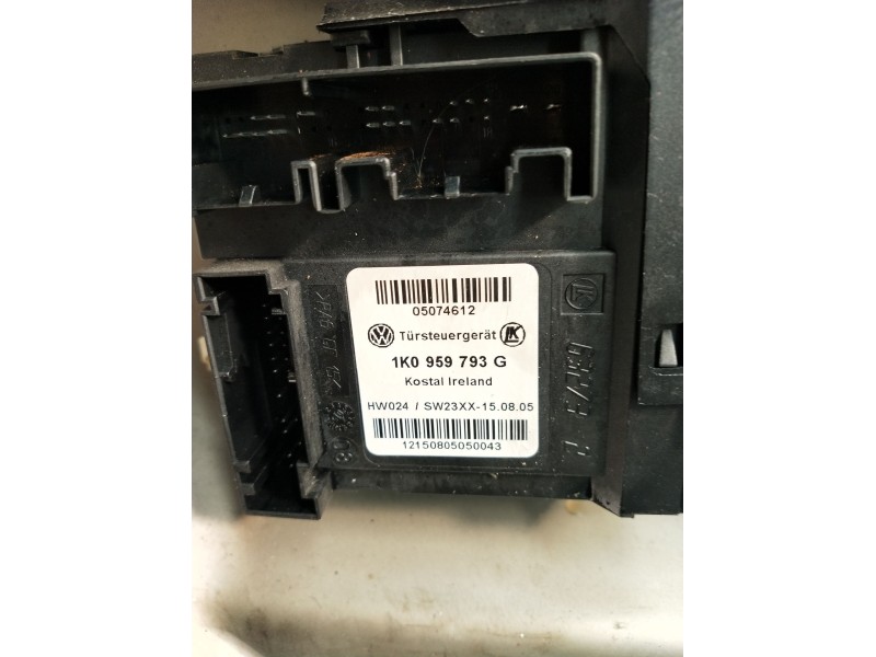 Recambio de elevalunas delantero izquierdo para skoda octavia ii (1z3) 1.9 tdi referencia OEM IAM 1K0959793G 5P 2004