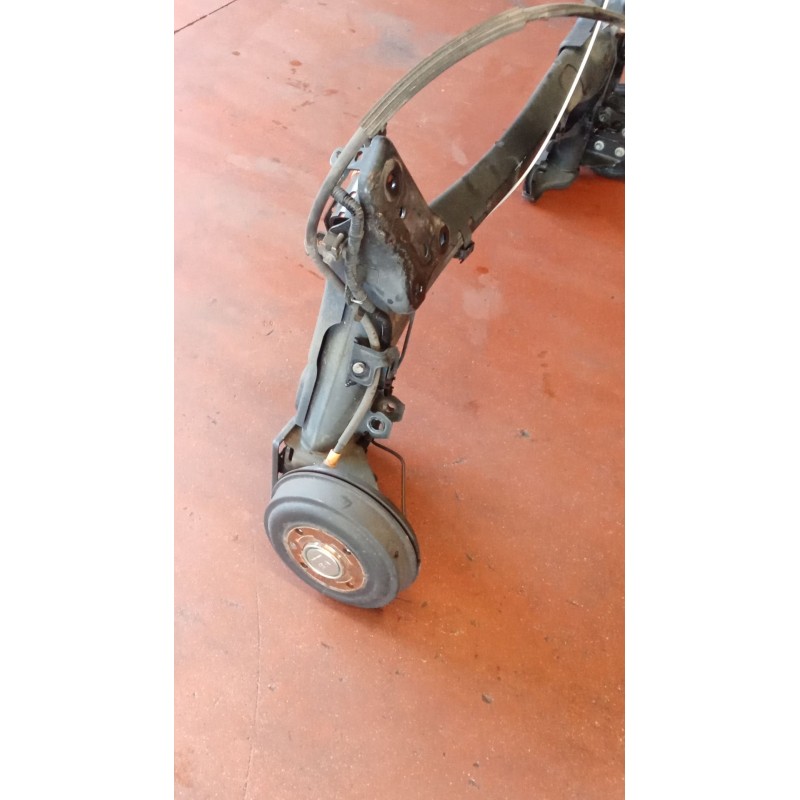Recambio de puente trasero para opel corsa f referencia OEM IAM  TAMBOR/ABS 