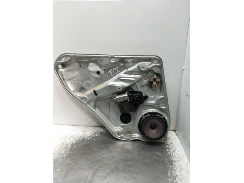 Recambio de elevalunas trasero izquierdo para volkswagen passat b3/b4 (3a2, 35i) 1.9 tdi referencia OEM IAM 3B5839755C 4P 1997