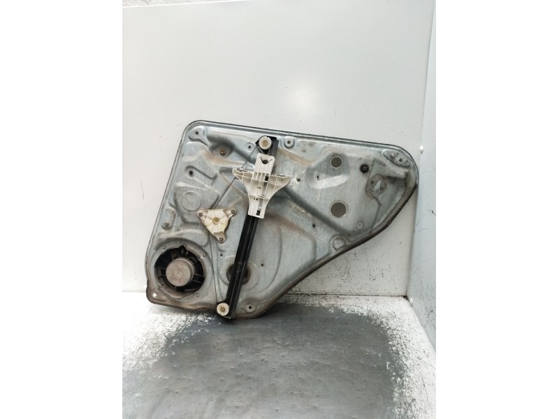 Recambio de elevalunas trasero izquierdo para volkswagen passat b3/b4 (3a2, 35i) 1.9 tdi referencia OEM IAM 3B5839755C 4P 1997