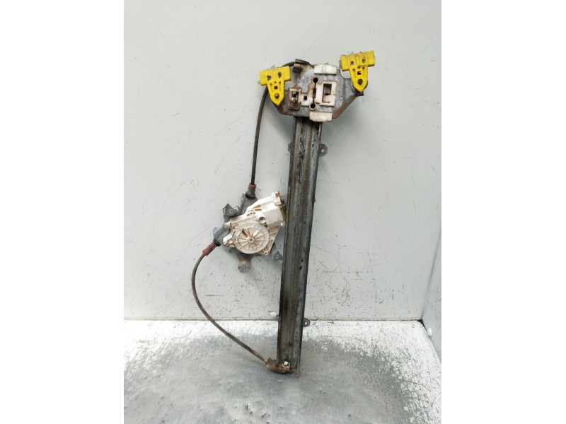 Recambio de elevalunas delantero izquierdo para nissan micra iii (k12) 1.2 16v referencia OEM IAM  5P 
