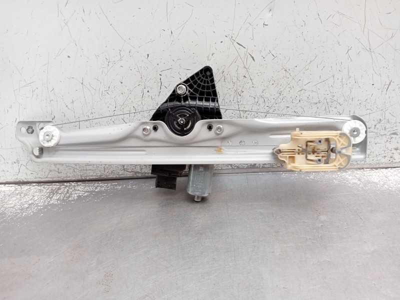 Recambio de elevalunas trasero izquierdo para opel crossland x / crossland (p17, p2qo) 1.2 (75) referencia OEM IAM 0130824273 5P