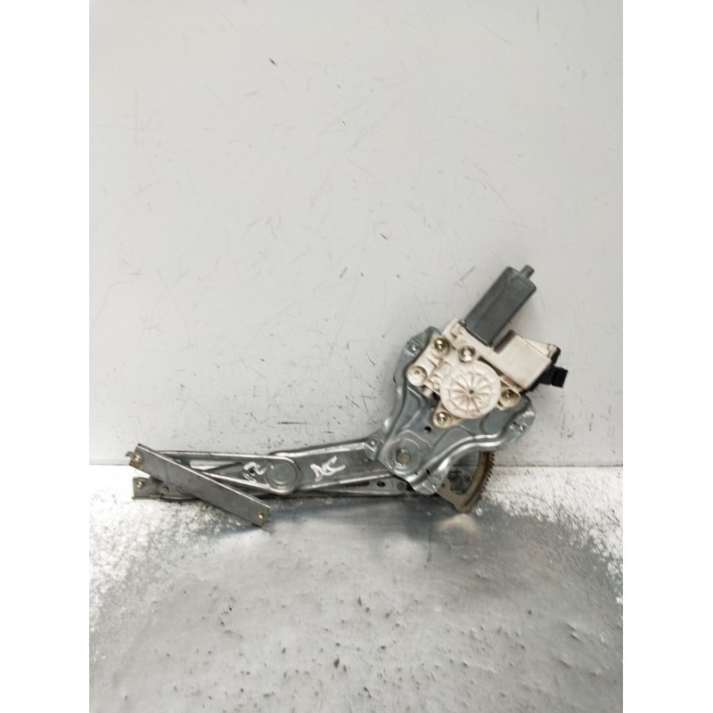 Recambio de elevalunas delantero izquierdo para toyota corolla (_e12_) 1.6 vvt-i (zze121_) referencia OEM IAM  3P 2004