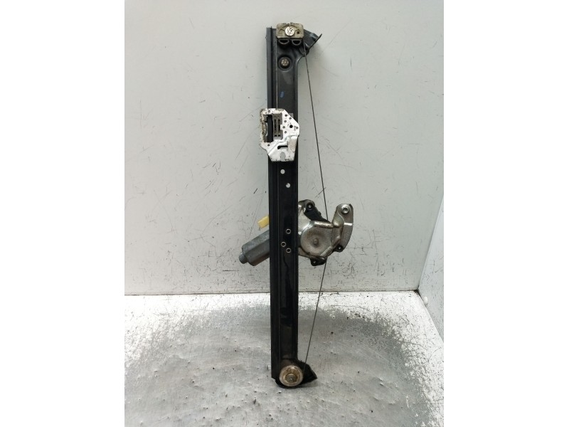 Recambio de elevalunas trasero izquierdo para bmw x5 (e53) 3.0 d referencia OEM IAM  5P 2003