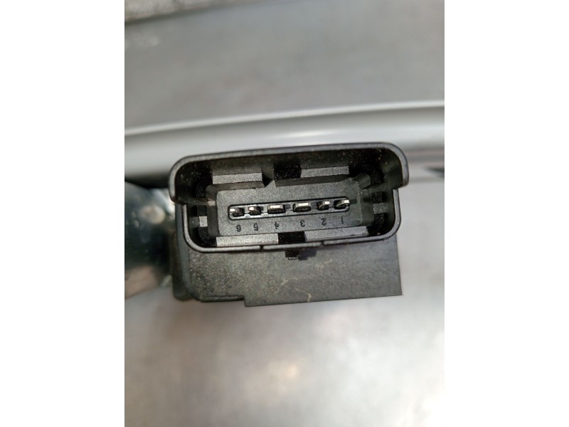 Recambio de elevalunas trasero derecho para opel crossland x / crossland (p17, p2qo) 1.2 (75) referencia OEM IAM 0130824272 5P. 