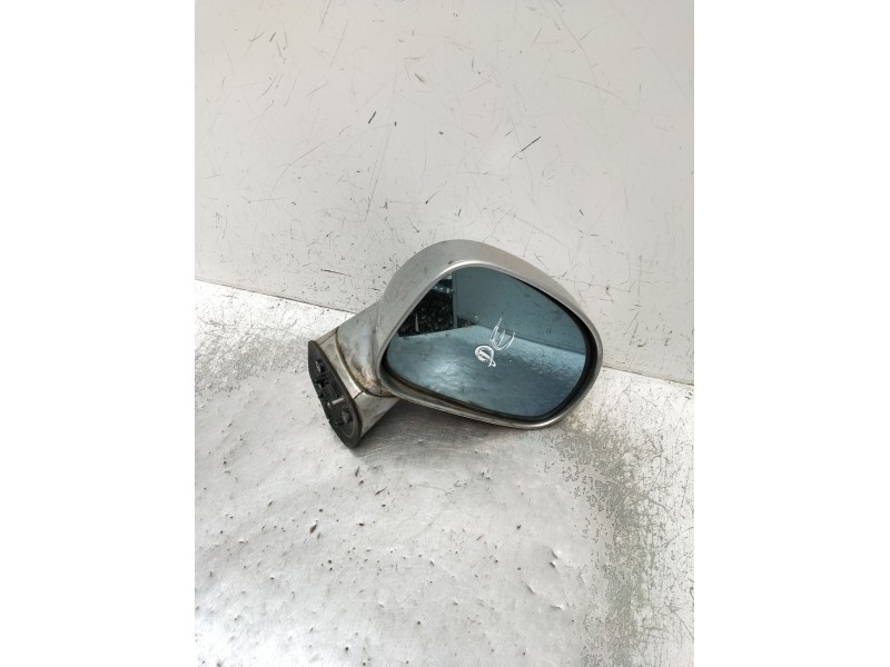Recambio de retrovisor derecho para ssangyong rodius i 2.7 xdi referencia OEM IAM  ELÉCTRICO 2005