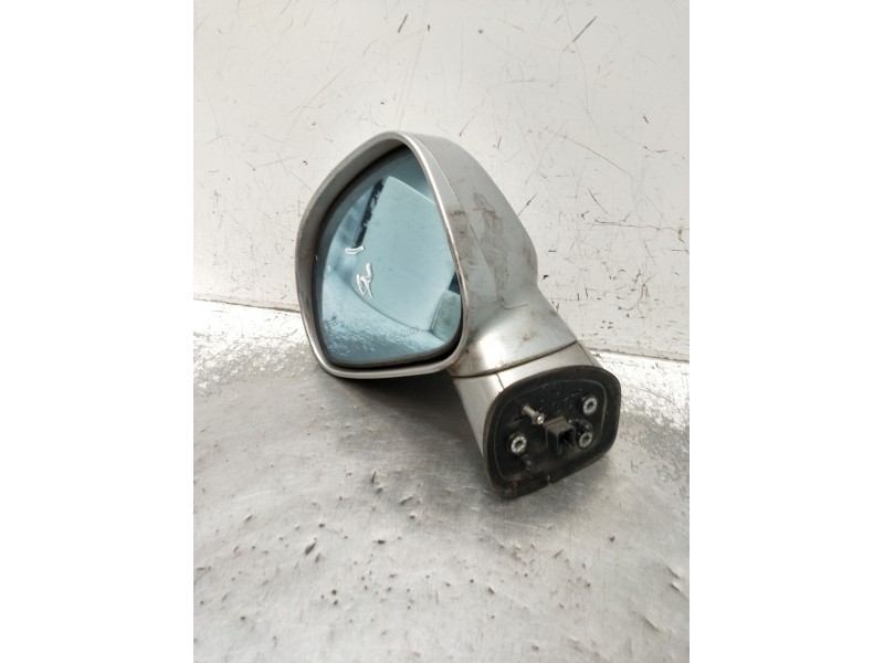 Recambio de retrovisor izquierdo para ssangyong rodius i 2.7 xdi referencia OEM IAM  ELÉCTRICO 2005