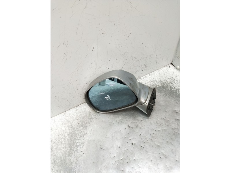 Recambio de retrovisor izquierdo para ssangyong rodius i 2.7 xdi referencia OEM IAM  ELÉCTRICO 2005