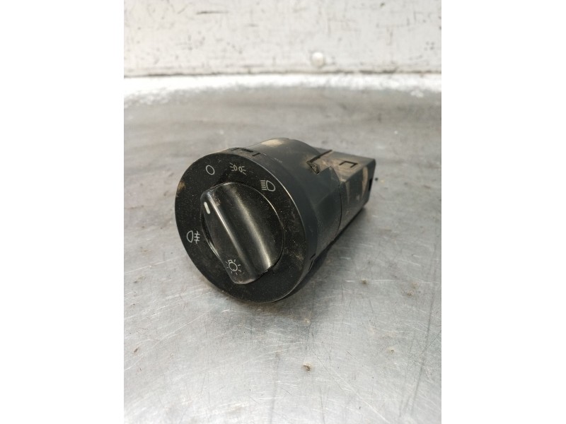 Recambio de mando luces para volkswagen passat b3/b4 (3a2, 35i) 1.9 tdi referencia OEM IAM   1997